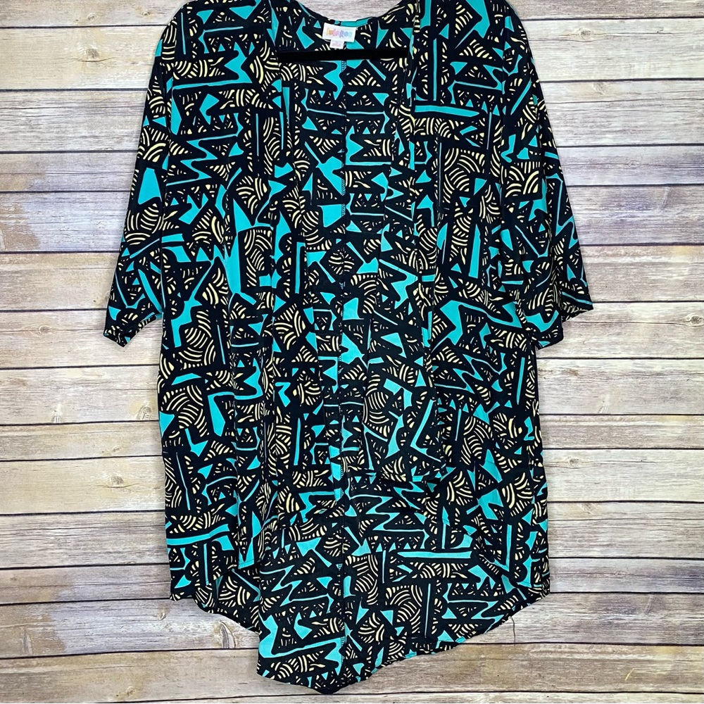 LuLaRoe EUC Lindsay Kimono Coverup